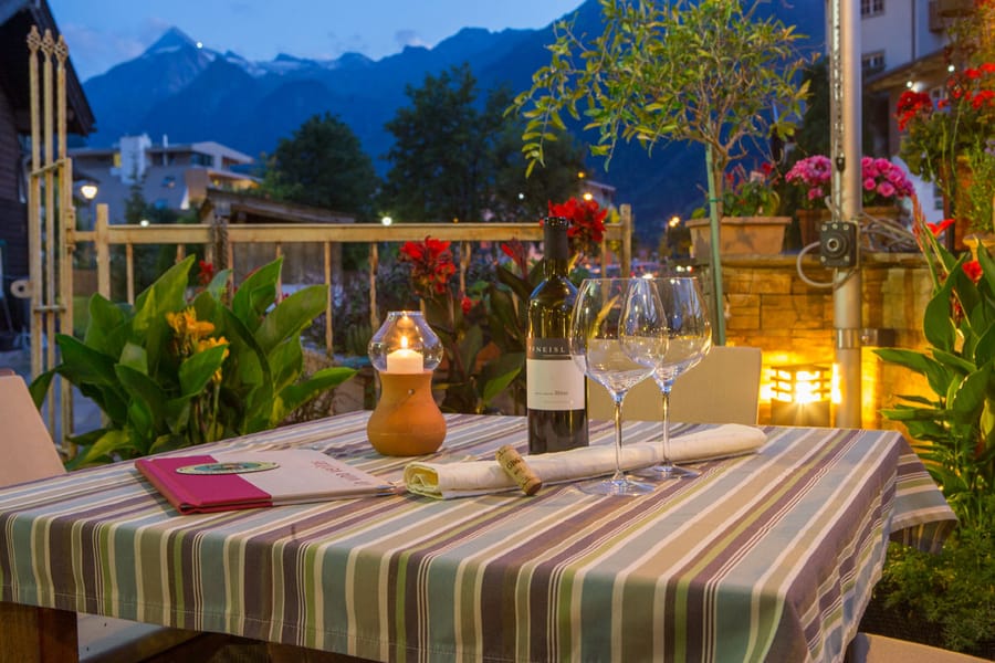Romantic booth in the pub garden